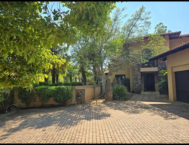 5 BEDROOM PROPERTY TO RENT IN WATERKLOOF RIDGE